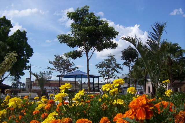 Praça Tonico Rabelo, centro